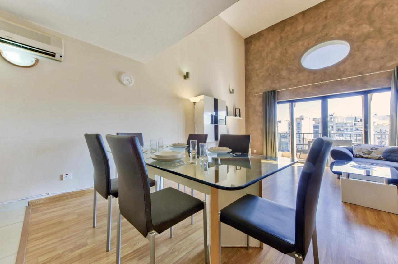 Spinola Court - Stunning Seaview Apartment & Penthouse On Spinola Bay By Shortletsmalta Saint Julian's Ngoại thất bức ảnh