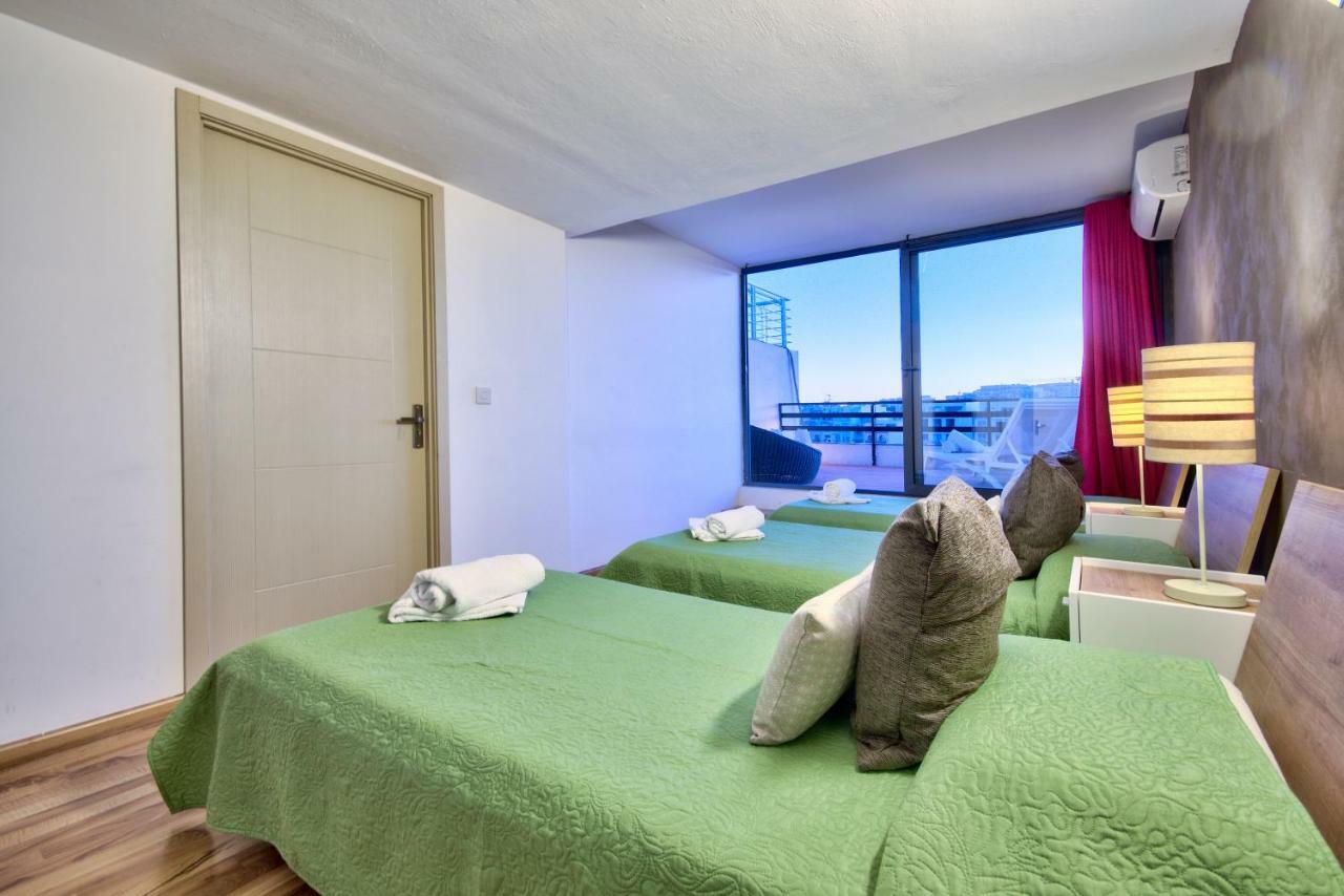 Spinola Court - Stunning Seaview Apartment & Penthouse On Spinola Bay By Shortletsmalta Saint Julian's Ngoại thất bức ảnh