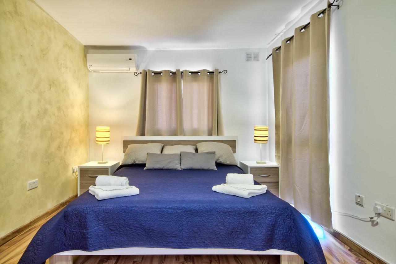 Spinola Court - Stunning Seaview Apartment & Penthouse On Spinola Bay By Shortletsmalta Saint Julian's Ngoại thất bức ảnh